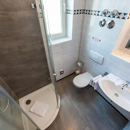 Garni Getreuer Eckart 빈츠