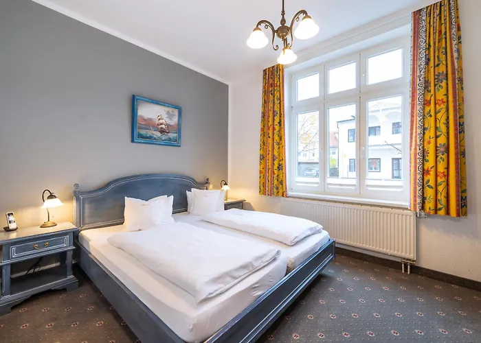 Hotel Garni Getreuer Eckart 3*